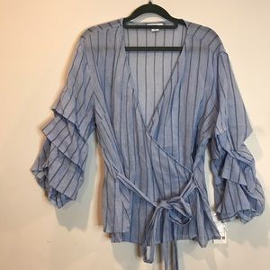 Bar lll wrap top